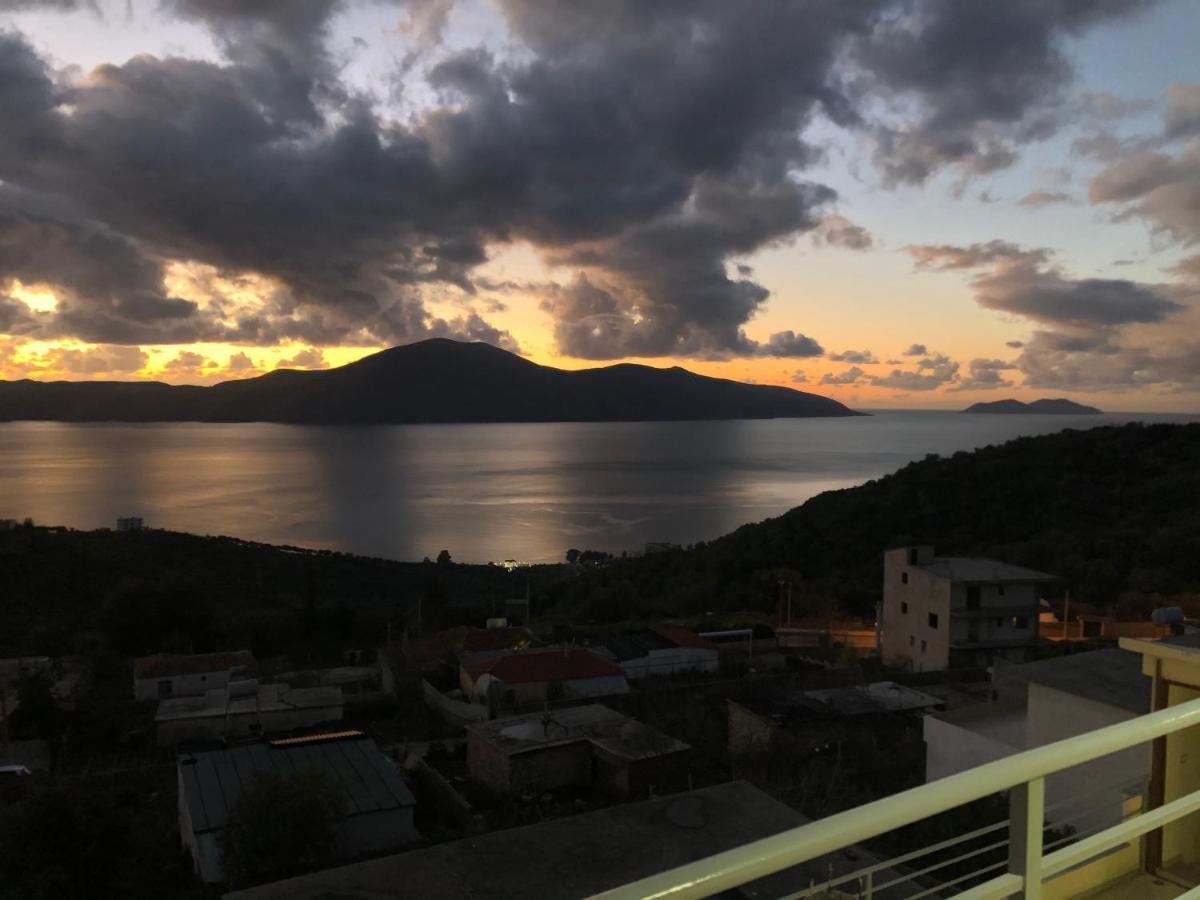 The Sunset Villa Leven Vlorë Exteriör bild