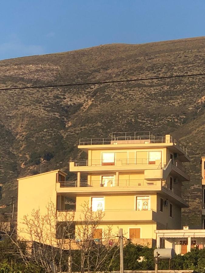 The Sunset Villa Leven Vlorë Exteriör bild