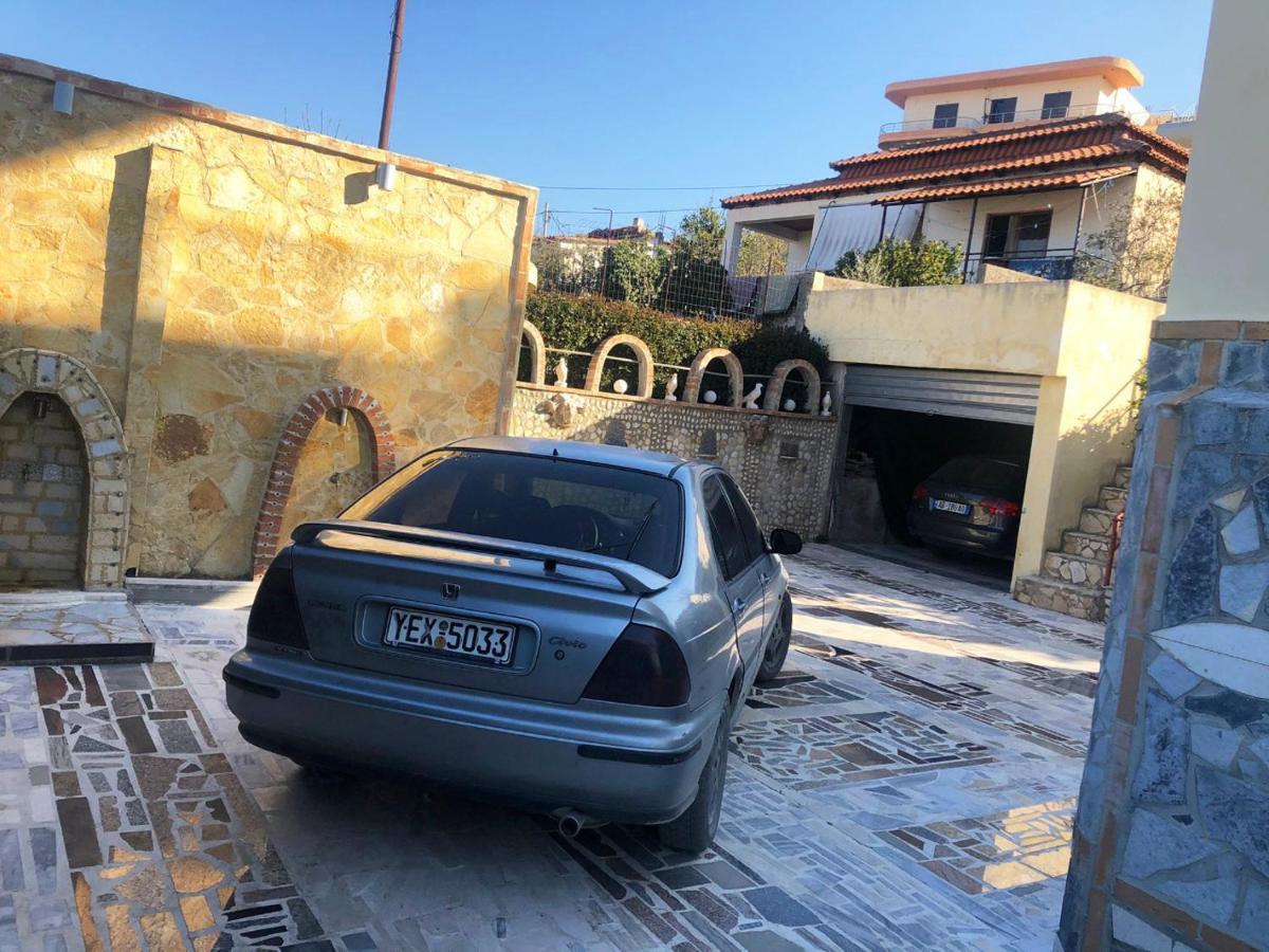 The Sunset Villa Leven Vlorë Exteriör bild